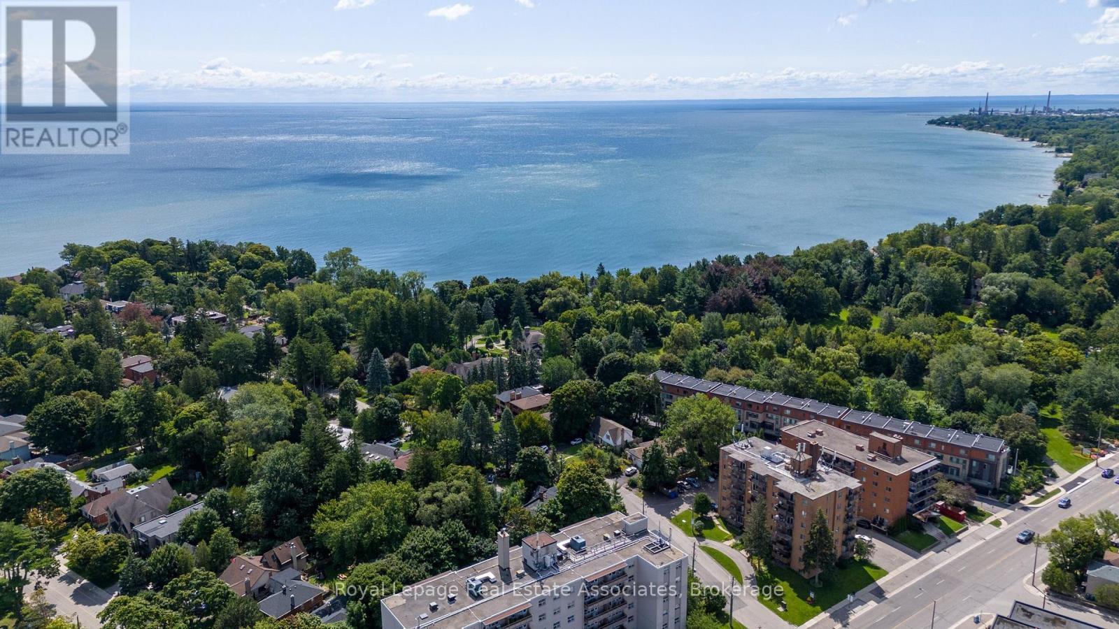 11 Ben Machree Drive, Mississauga, ON