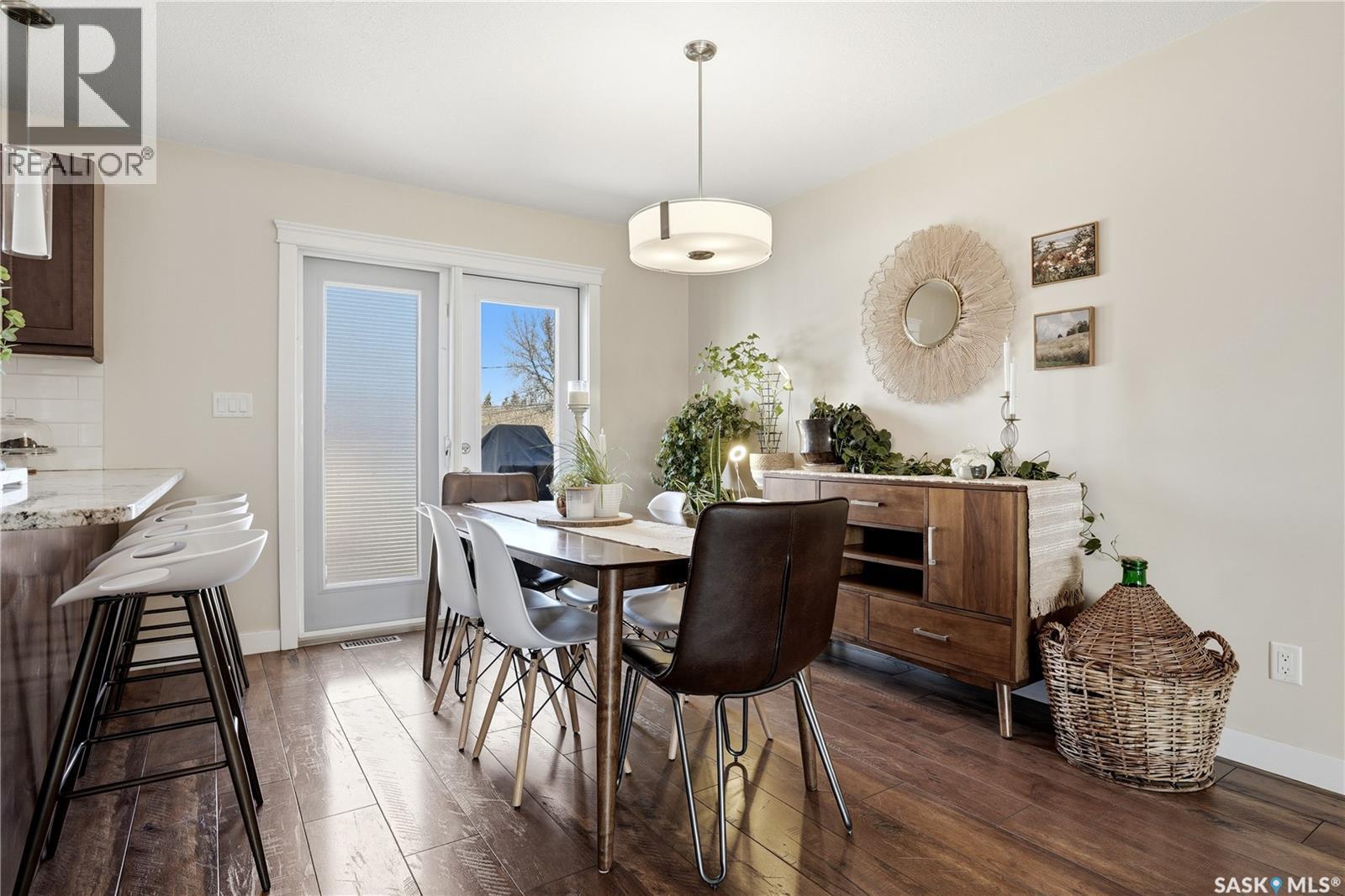 1003 Dewdney Street, Indian Head, SK - Indoor Photo Showing Dining Room
