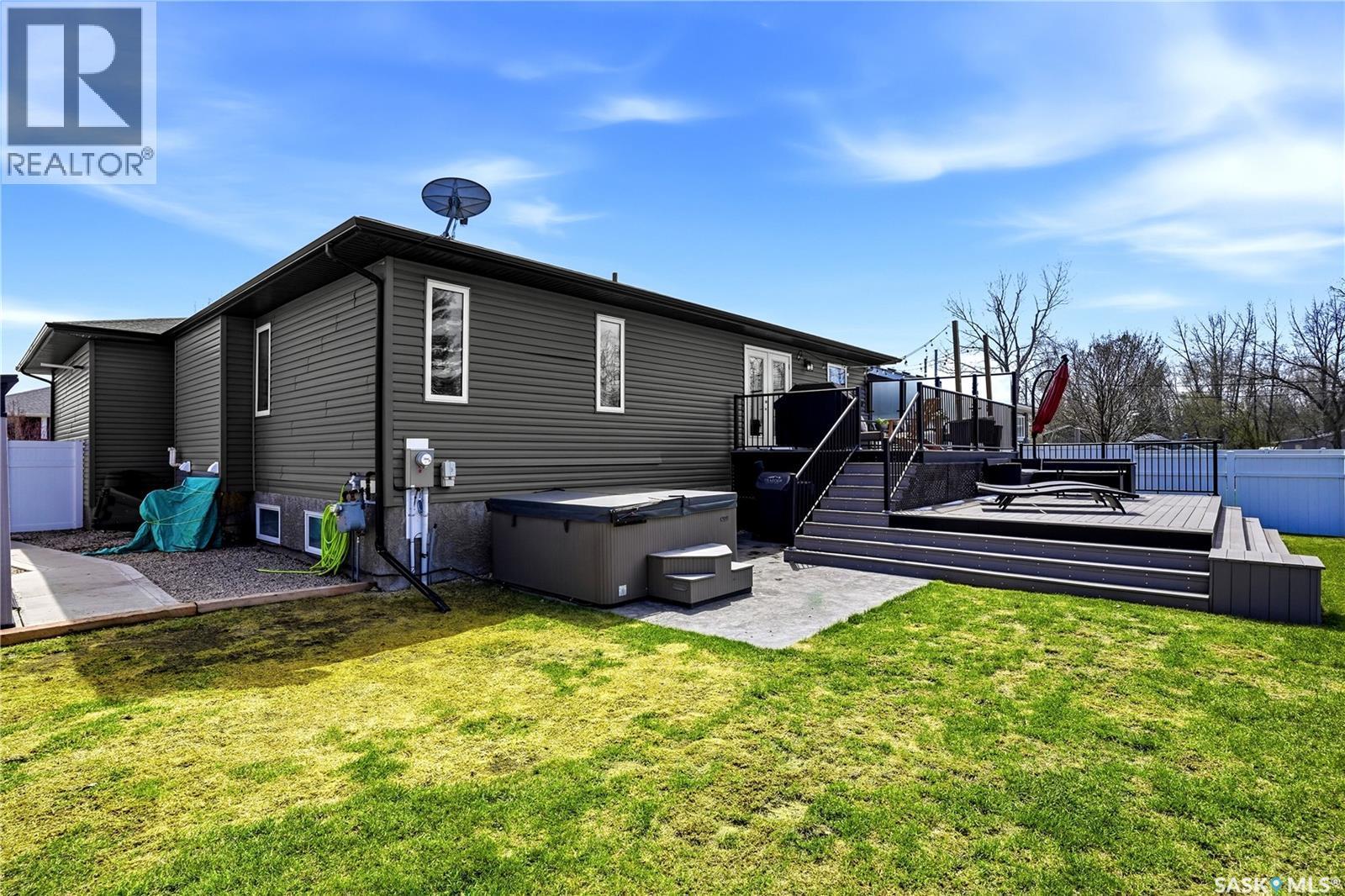 1003 Dewdney Street, Indian Head, SK - Outdoor With Exterior