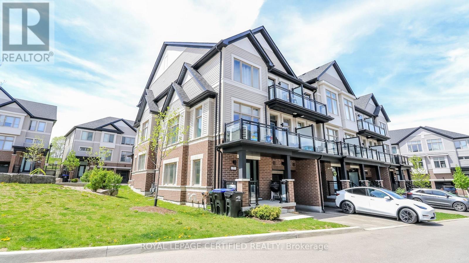 54 - 5 Hughes Lane, New Tecumseth, ON