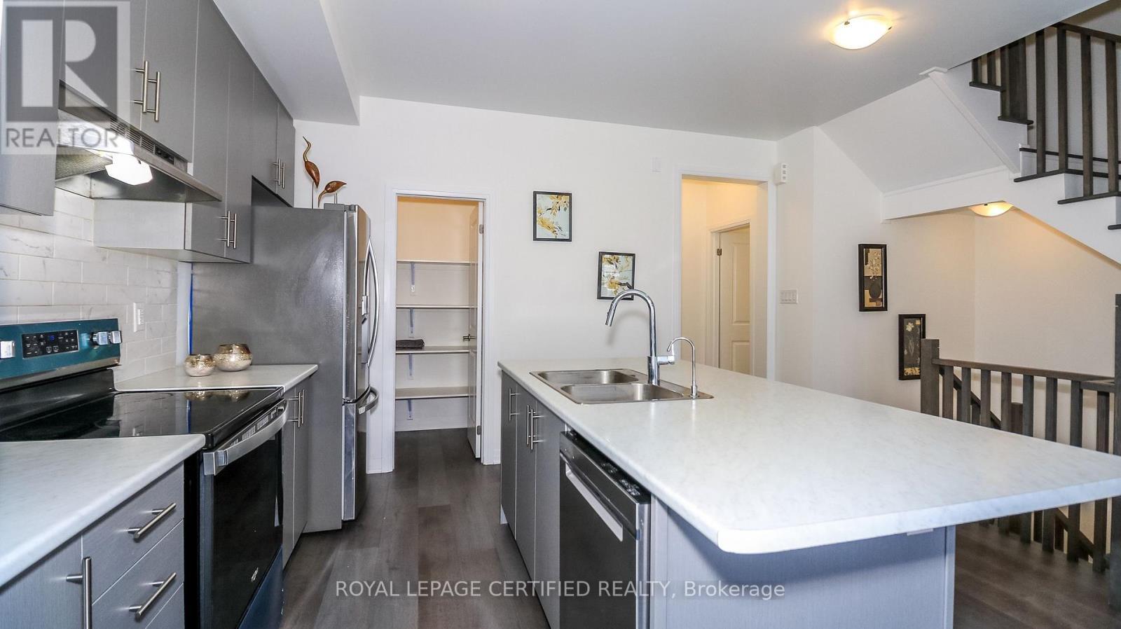 54 - 5 Hughes Lane, New Tecumseth, ON