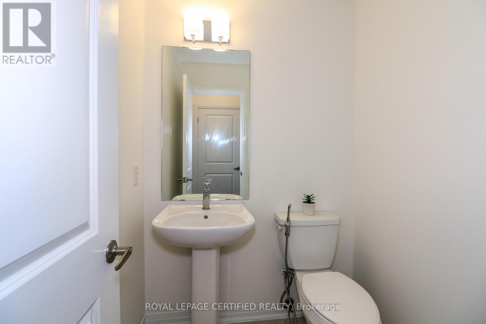 54 - 5 Hughes Lane, New Tecumseth, ON