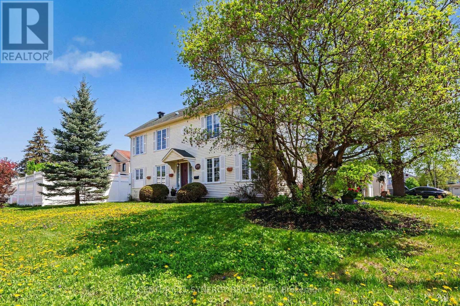 277 Mceachern Crescent, Ottawa, ON - Outdoor