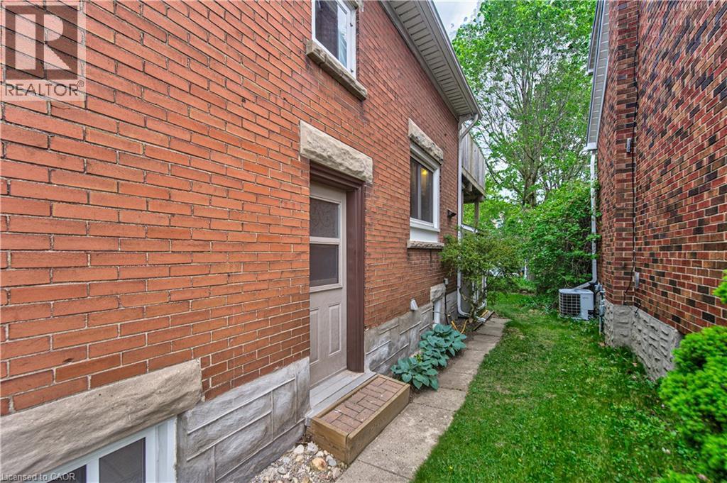 156 Glasgow Street, Kitchener, ON - Outdoor With Exterior