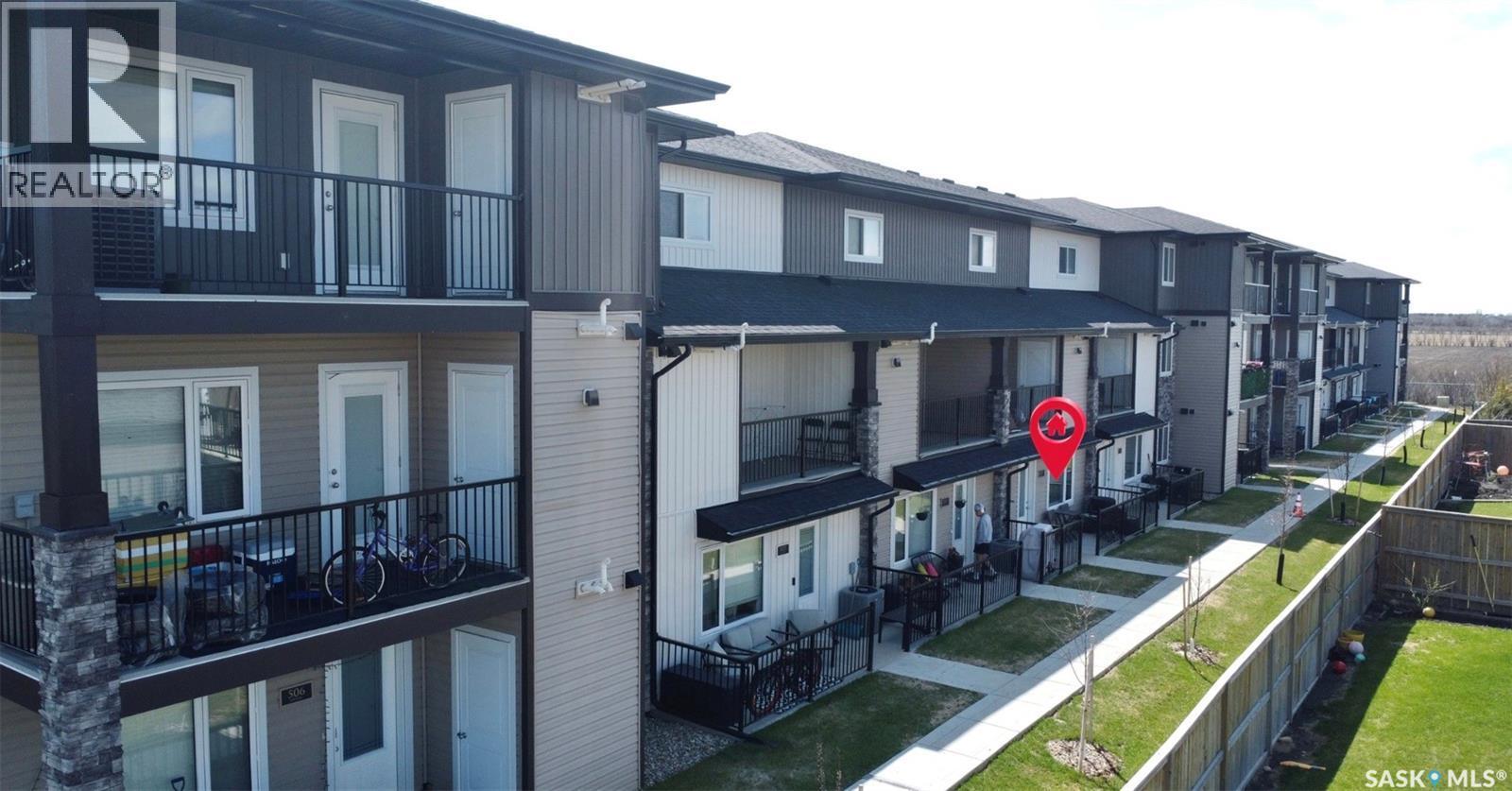 503 110 Akhtar Bend, Saskatoon, SK - Outdoor