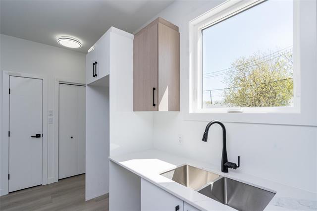 7 Juba St, Winnipeg, MB