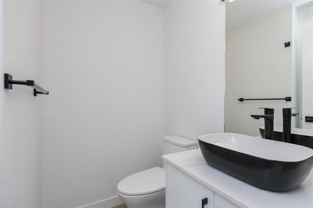7 Juba St, Winnipeg, MB