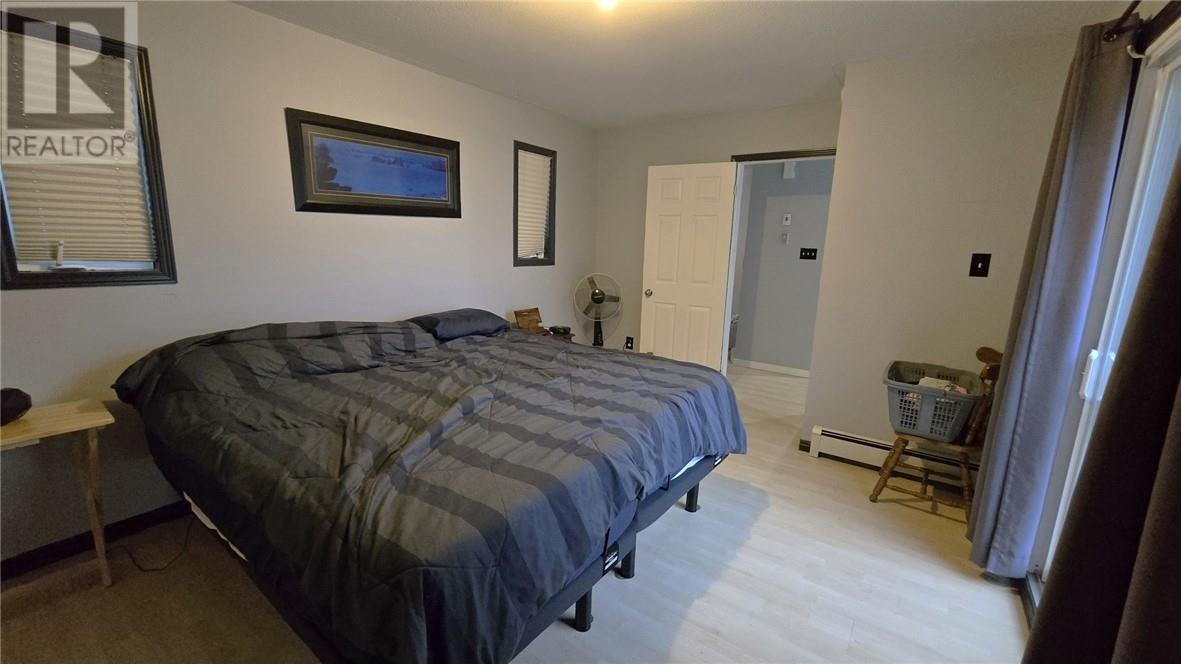 11 Joseph, Chelmsford, ON - Indoor Photo Showing Bedroom
