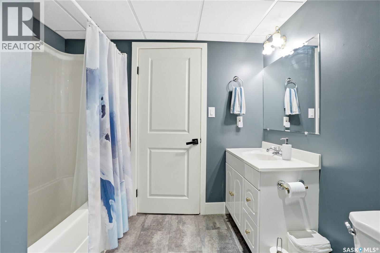123 Burberry Road, Christopher Lake, SK - Indoor Photo Showing Bathroom