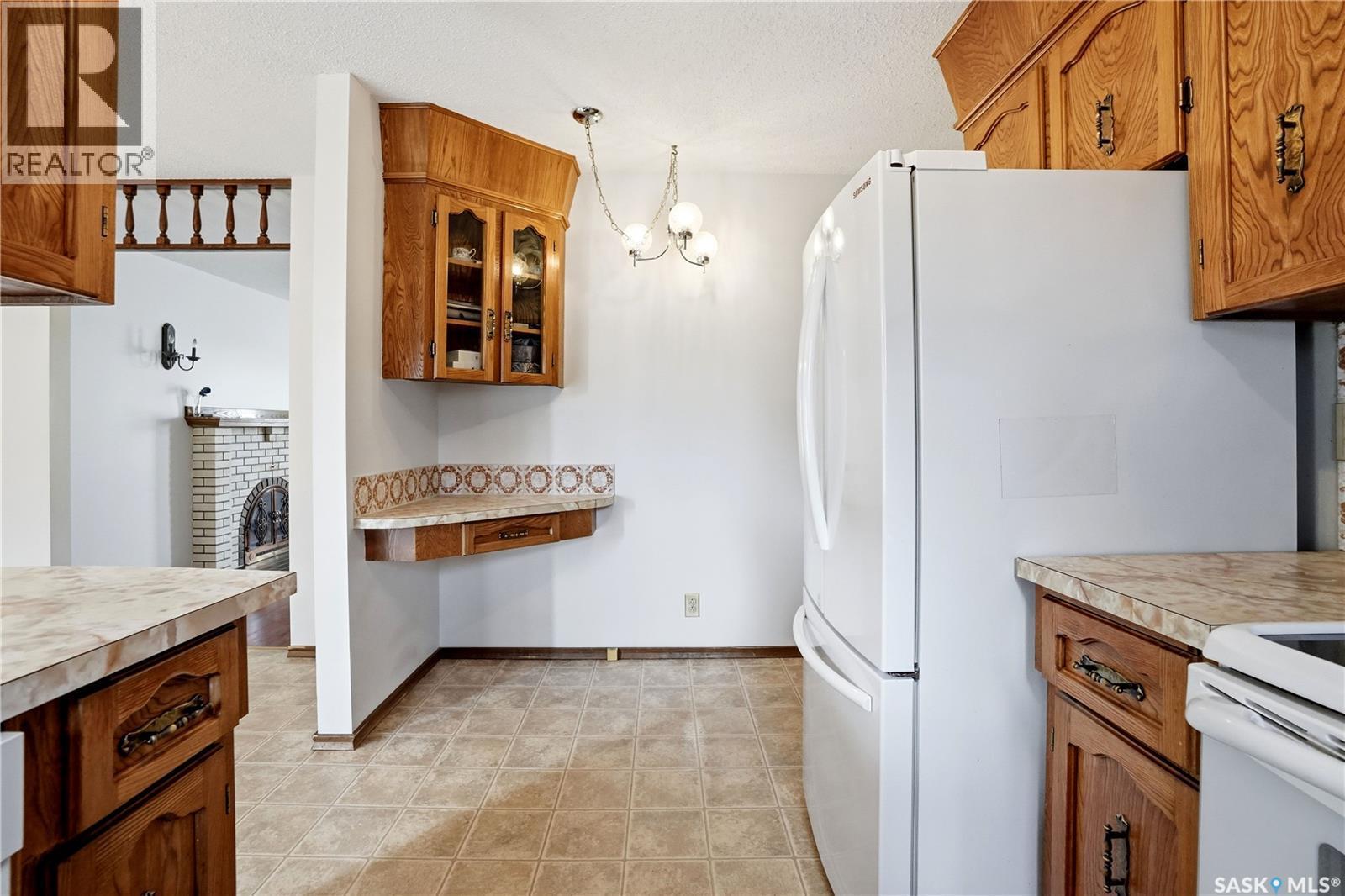 43 Springstein Avenue, Regina, SK - Indoor Photo Showing Kitchen