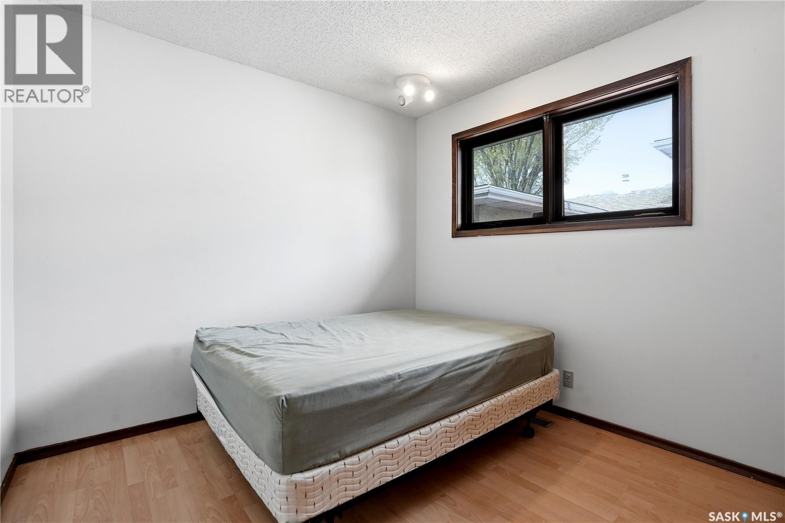 43 Springstein Avenue, Regina, SK - Indoor Photo Showing Bedroom