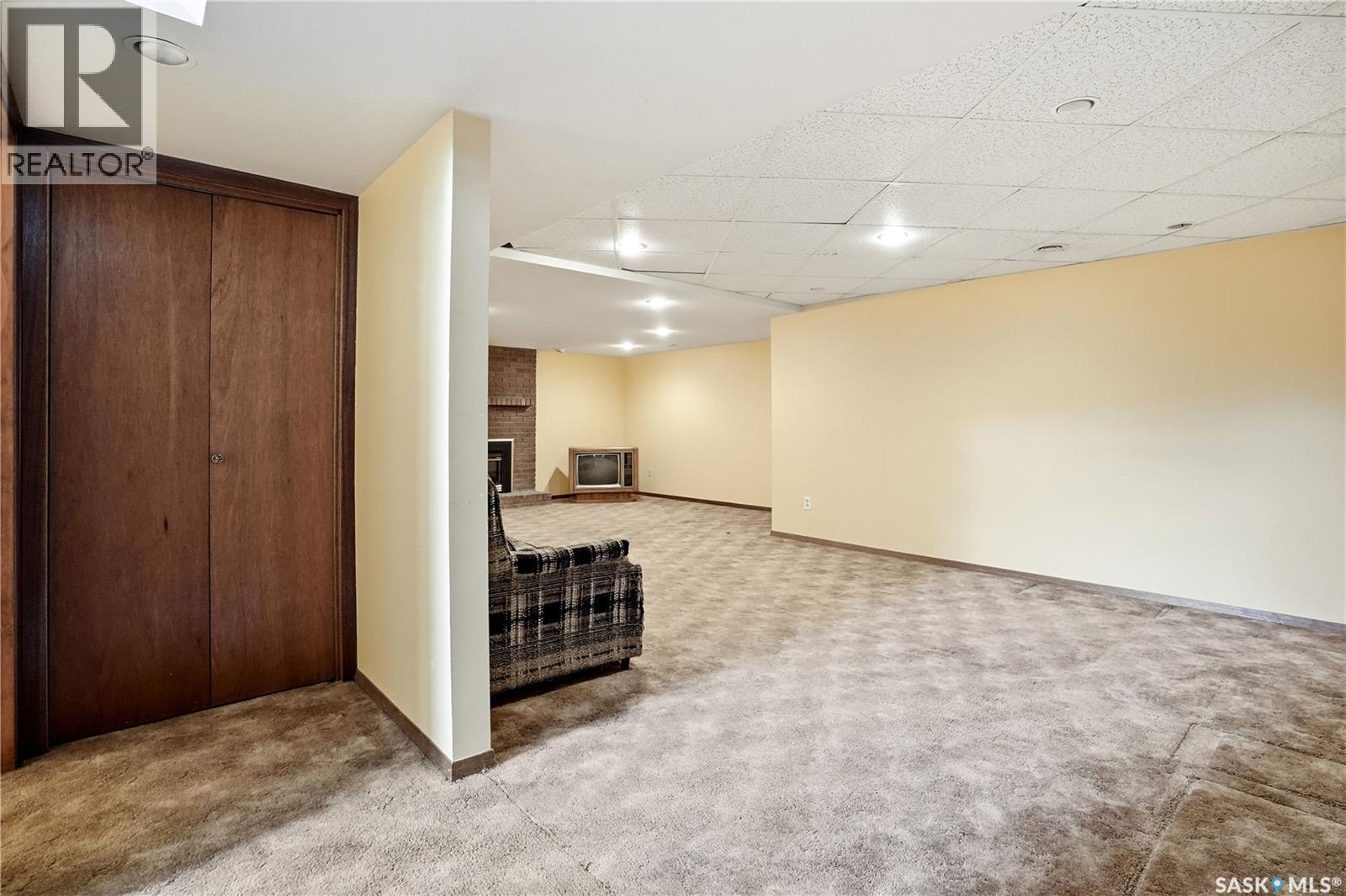 43 Springstein Avenue, Regina, SK - Indoor