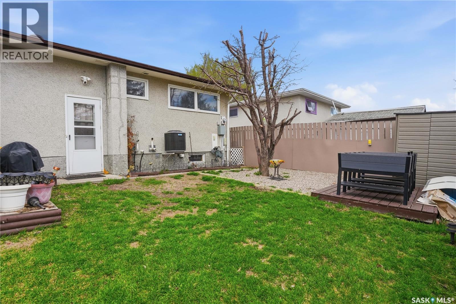43 Springstein Avenue, Regina, SK - Outdoor With Deck Patio Veranda