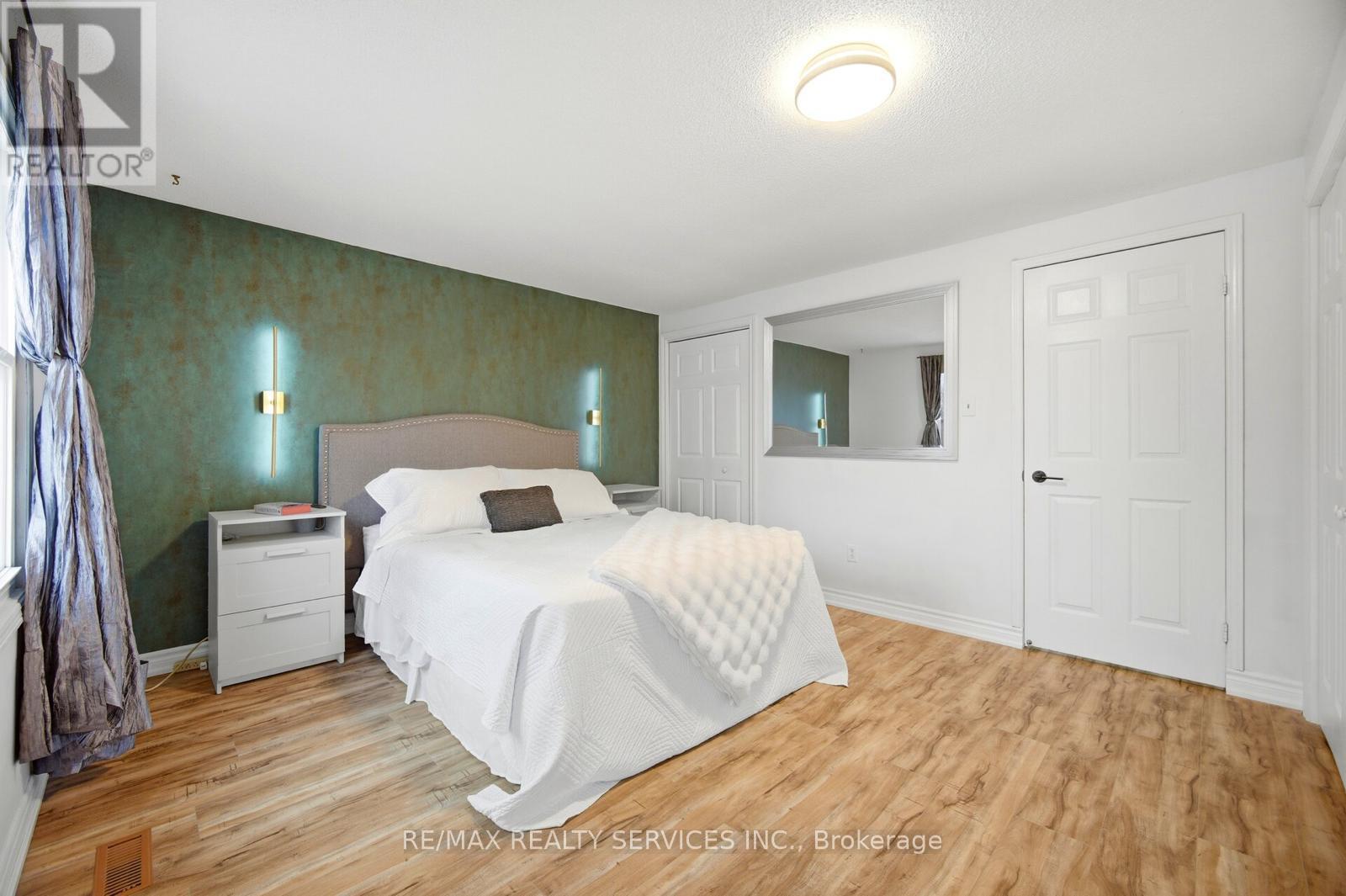 37 Solway Avenue, Brampton, ON - Indoor Photo Showing Bedroom