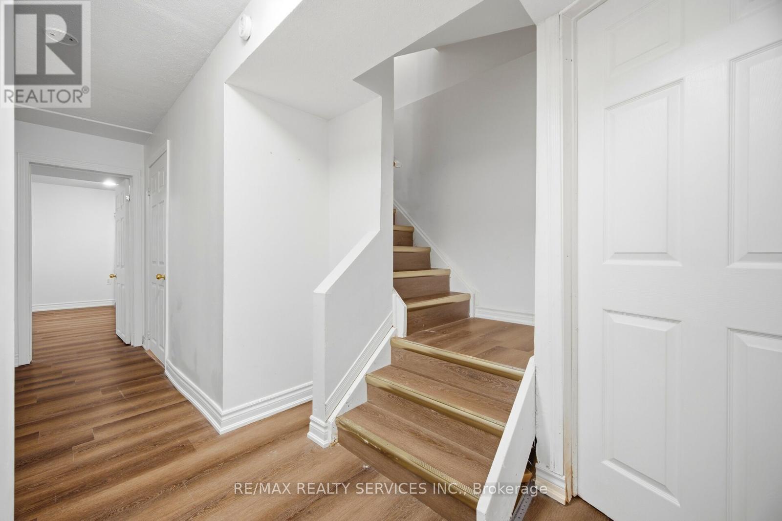 37 Solway Avenue, Brampton, ON - Indoor Photo Showing Other Room