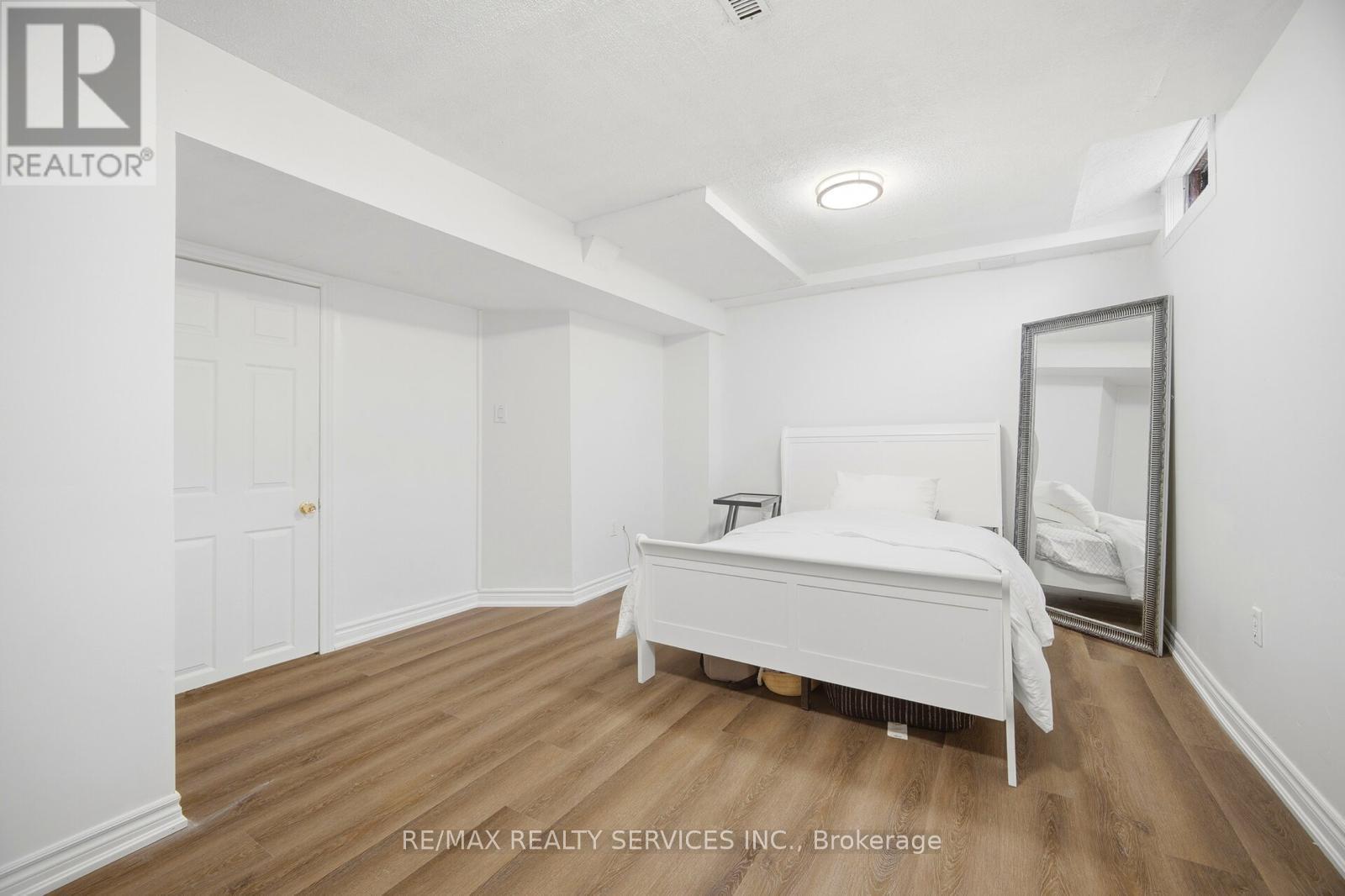 37 Solway Avenue, Brampton, ON - Indoor Photo Showing Bedroom