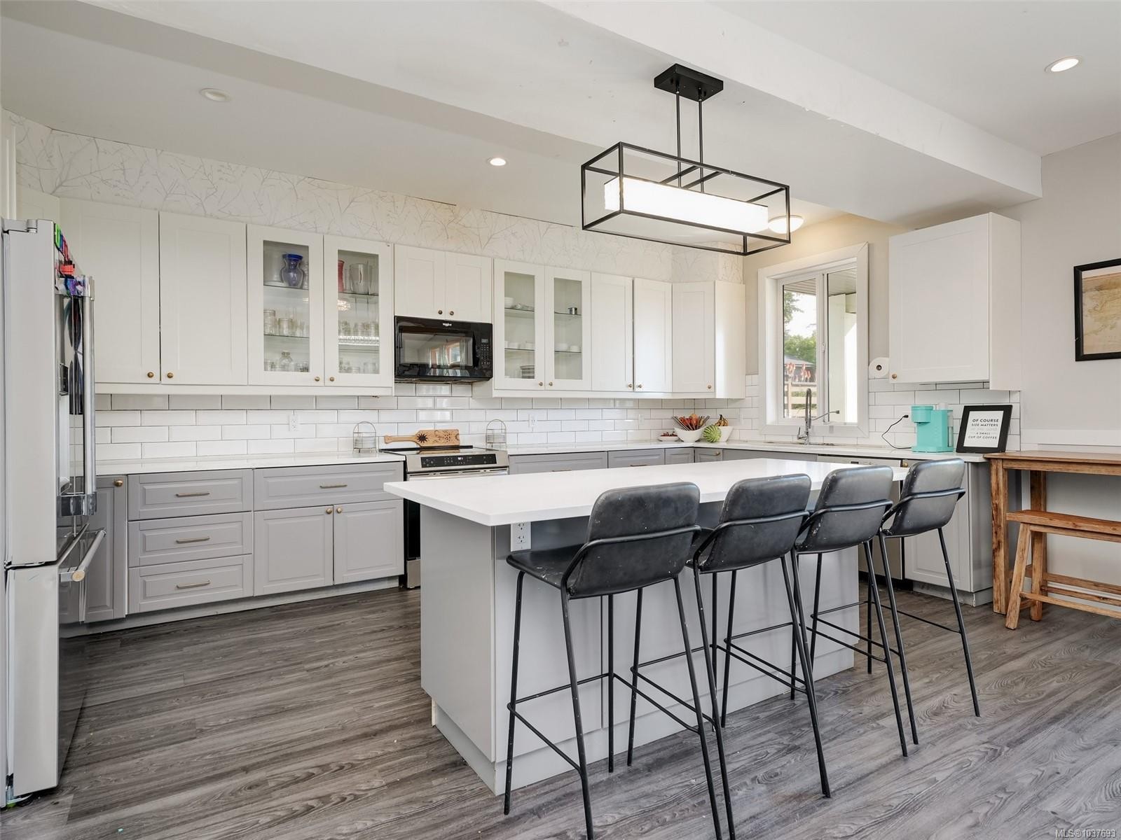2371 Mountain Heights Rd, Sooke, BC