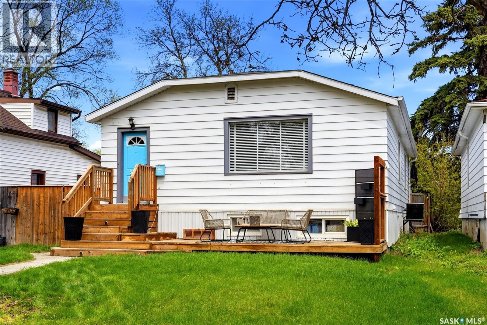 3410 Mccallum Avenue, Regina, SK - Outdoor With Deck Patio Veranda With Exterior