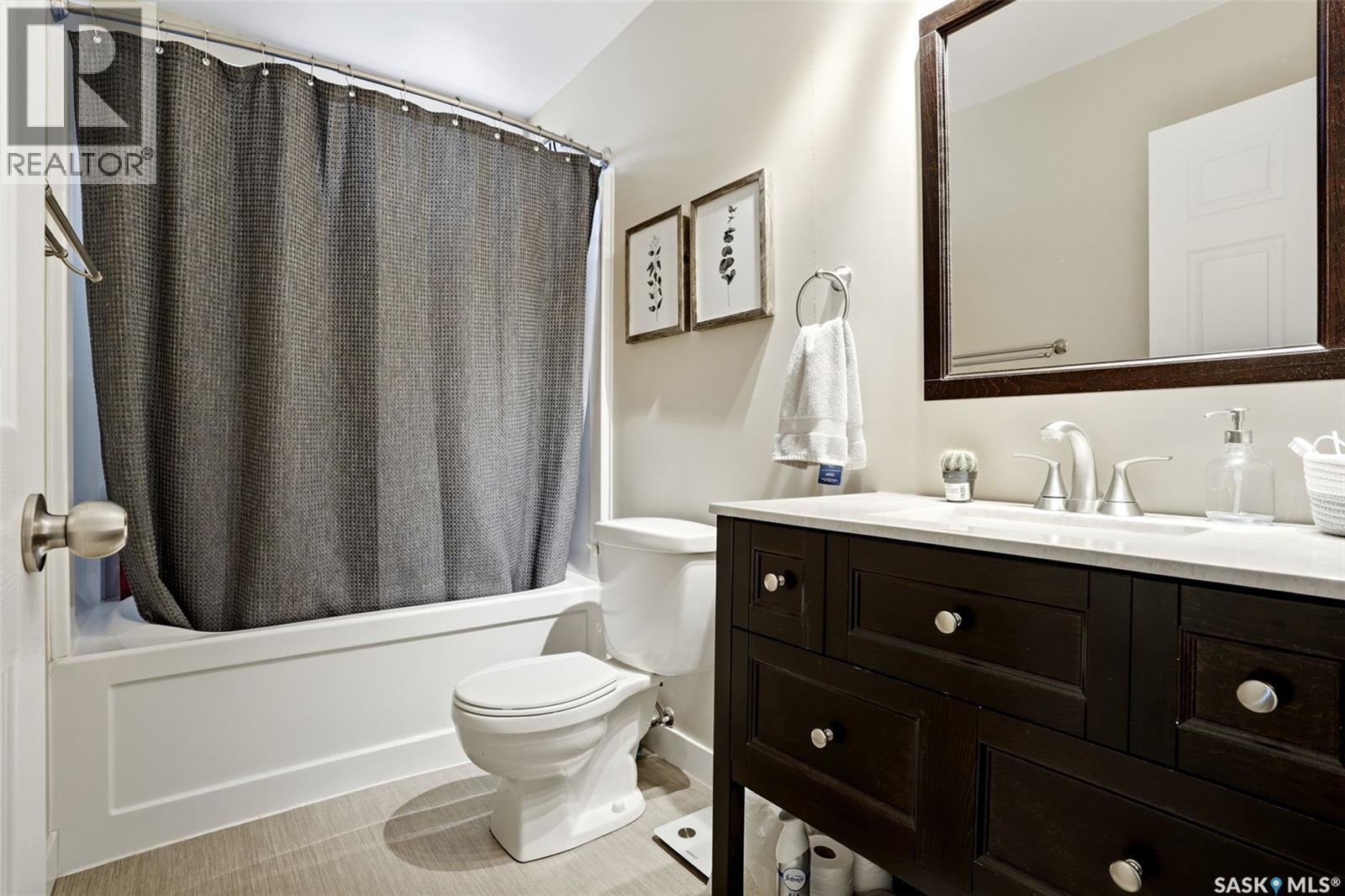 3410 Mccallum Avenue, Regina, SK - Indoor Photo Showing Bathroom
