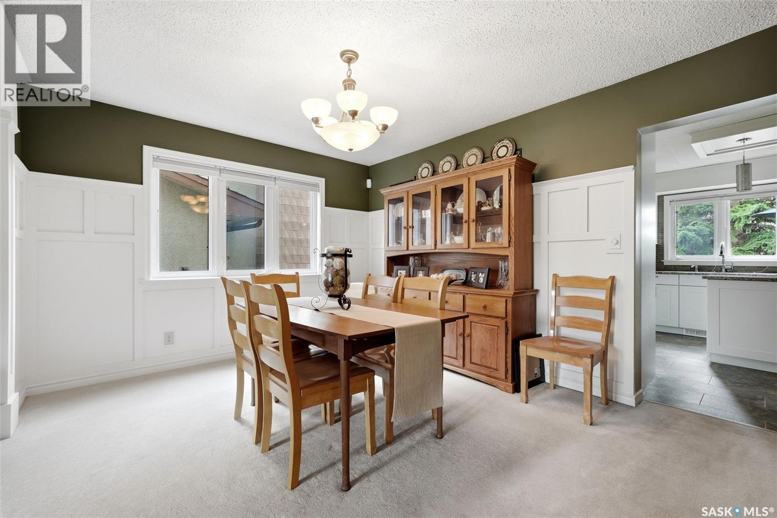 7 Cowie Road, Regina, SK - Indoor Photo Showing Dining Room