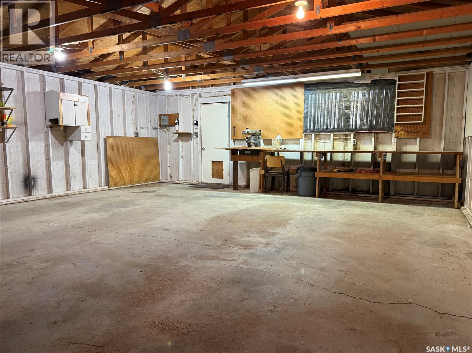 723 Field Drive, Swift Current, SK