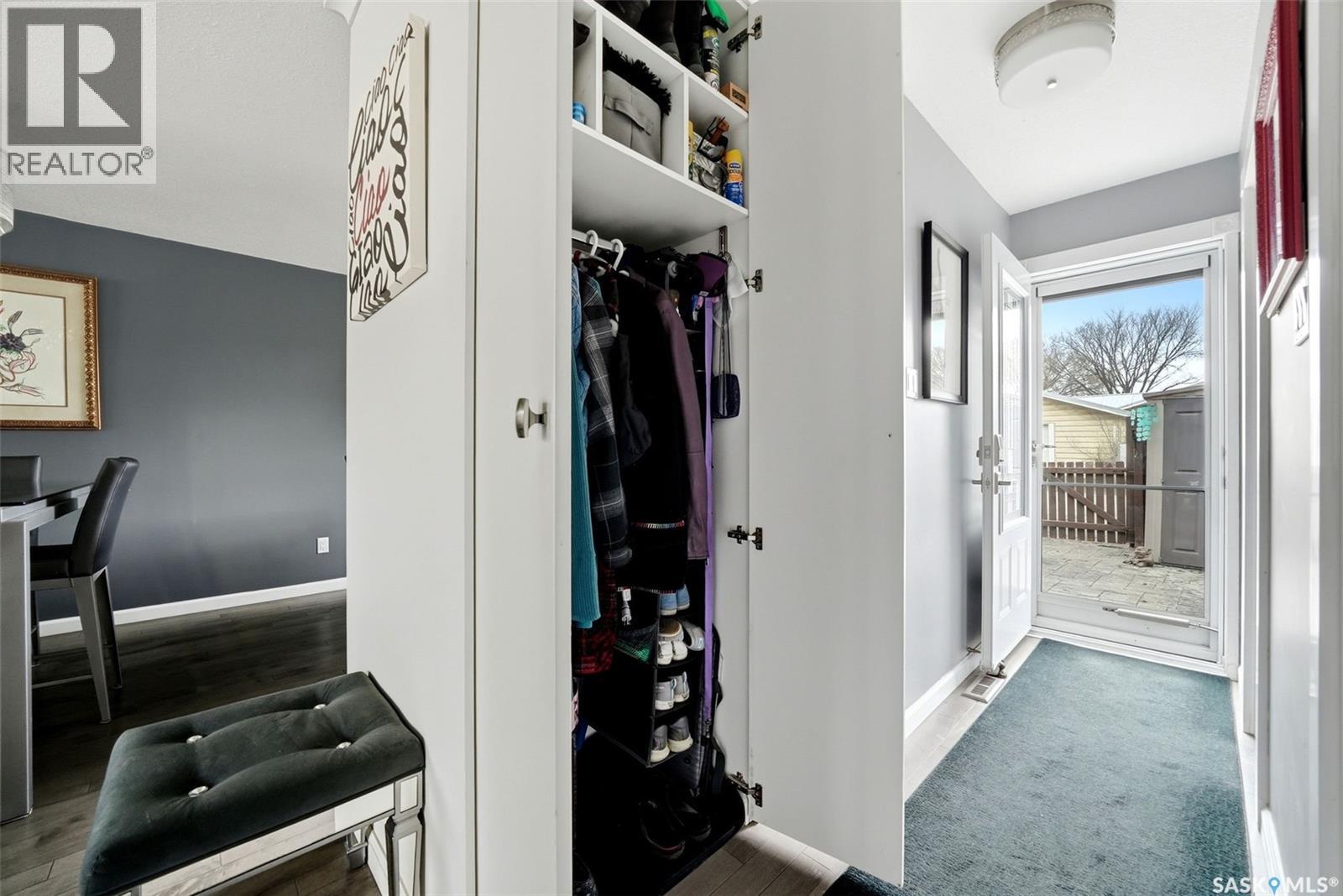 35 Spruceview Road, Regina, SK - Indoor Photo Showing Other Room