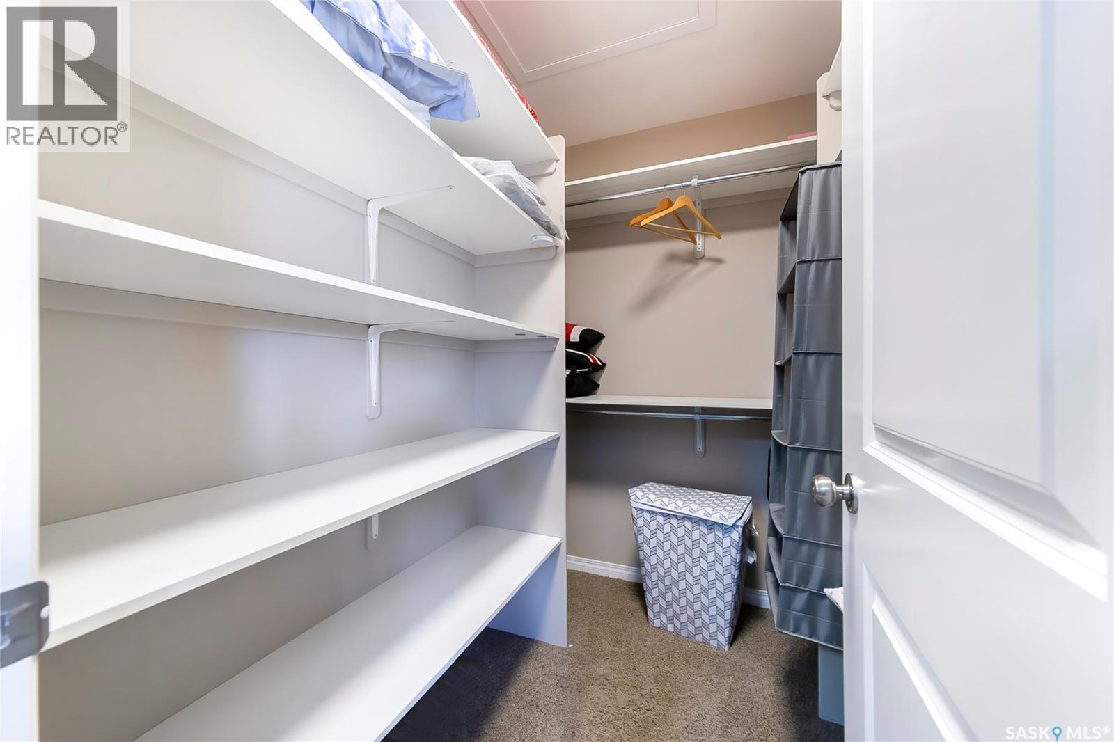 2 547 East Hampton Boulevard, Saskatoon, SK - Indoor With Storage