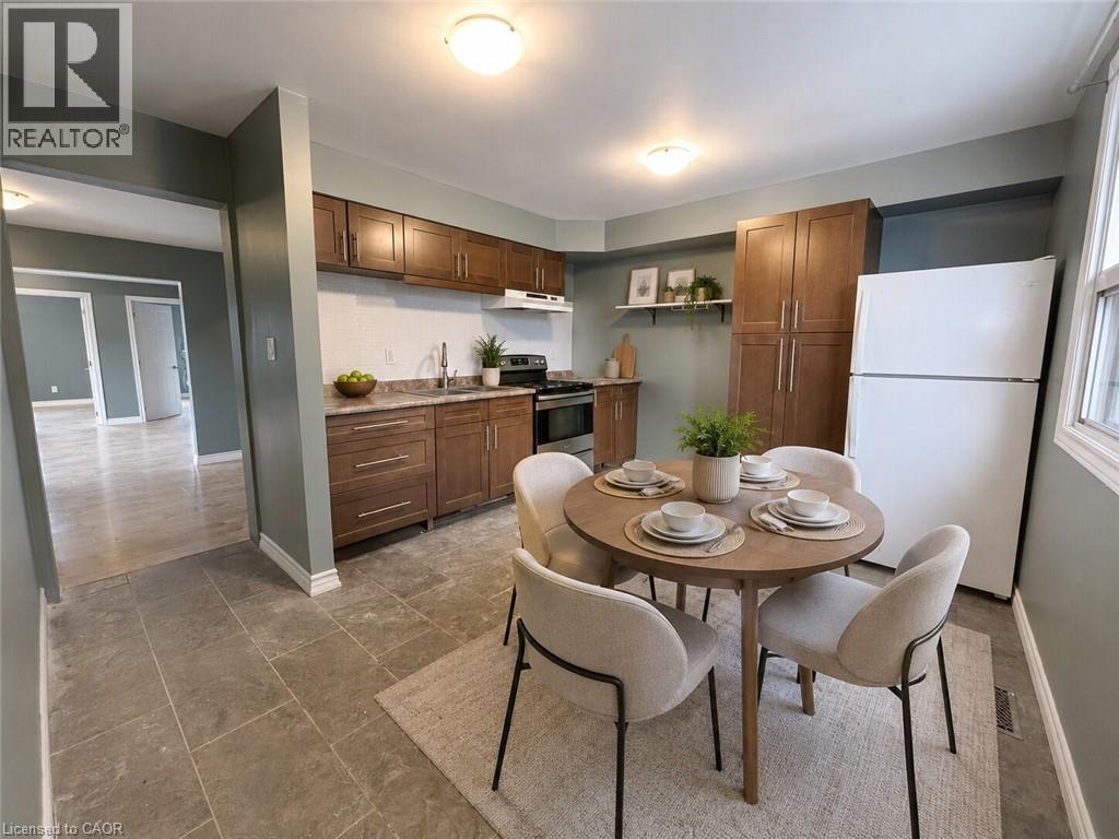 Virtually Staged - 518 Cannon Street E, Hamilton, ON - Indoor Photo Showing Dining Room