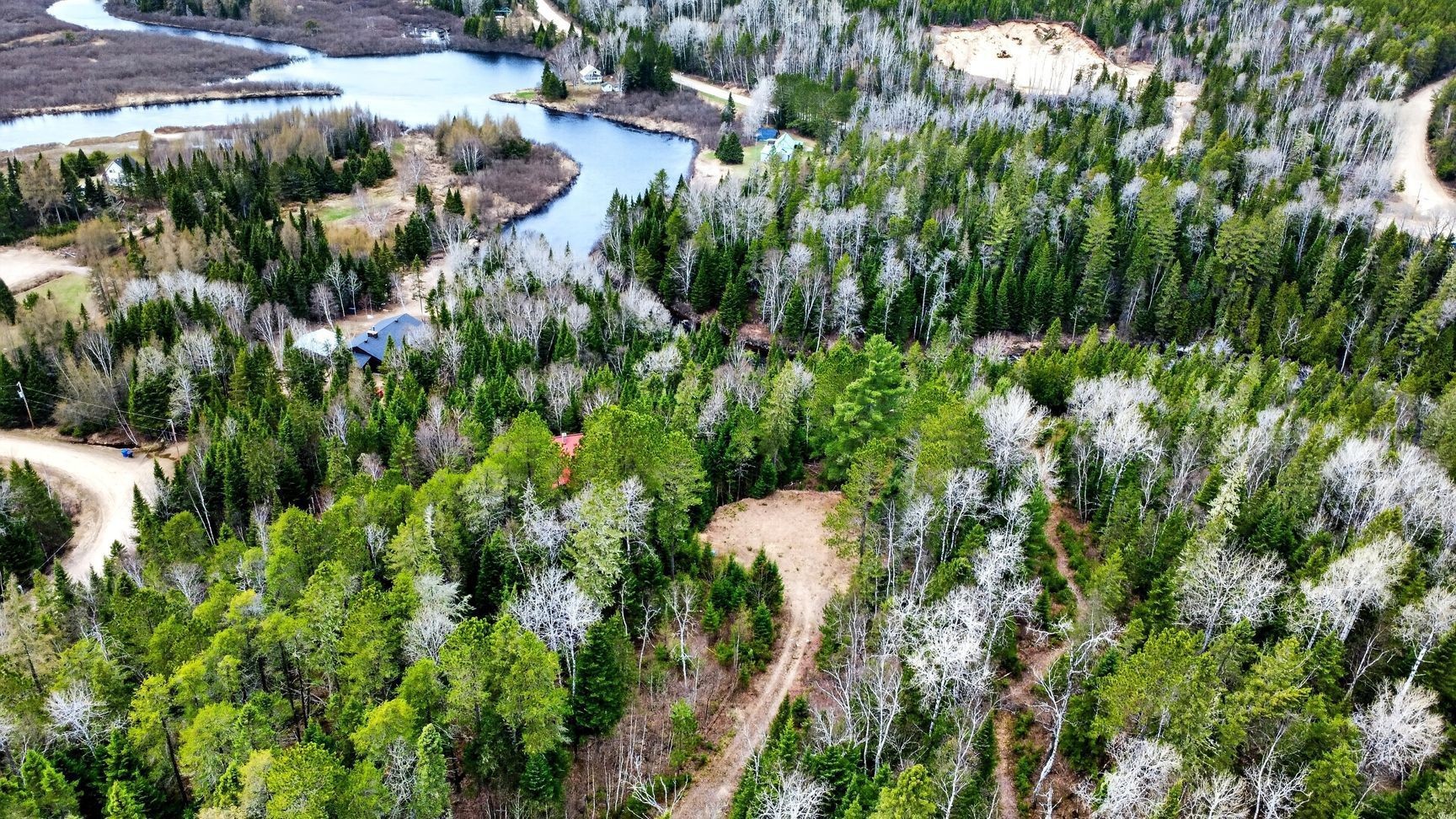 Photo aérienne - Ch. Du Sommet, Saint-Michel-Des-Saints, QC