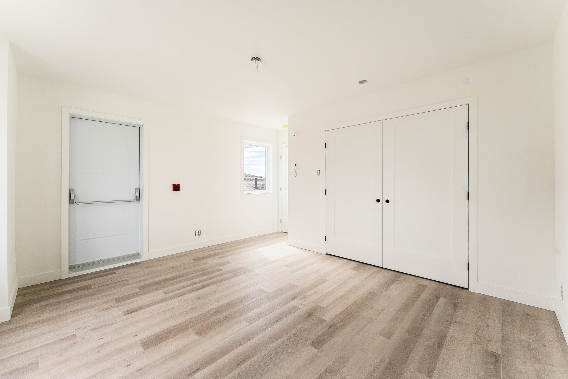 Salon - 201-46 Rue Principale E., Magog, QC - Indoor Photo Showing Other Room