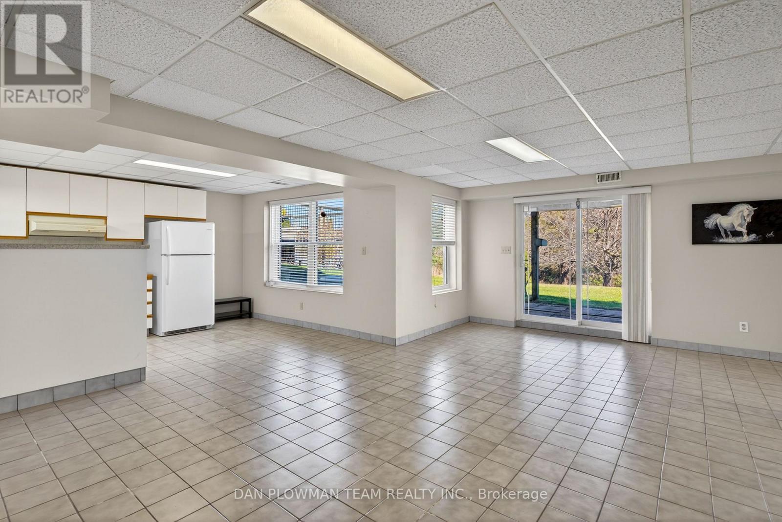 357 Powell Road, Whitby, ON - Indoor