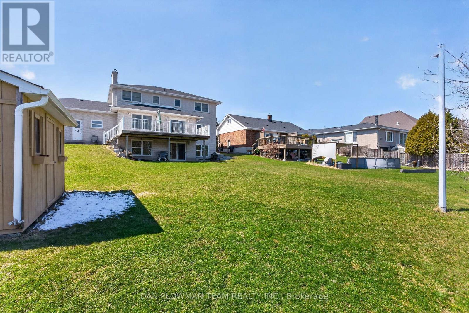357 Powell Road, Whitby, ON - Outdoor With Backyard With Exterior