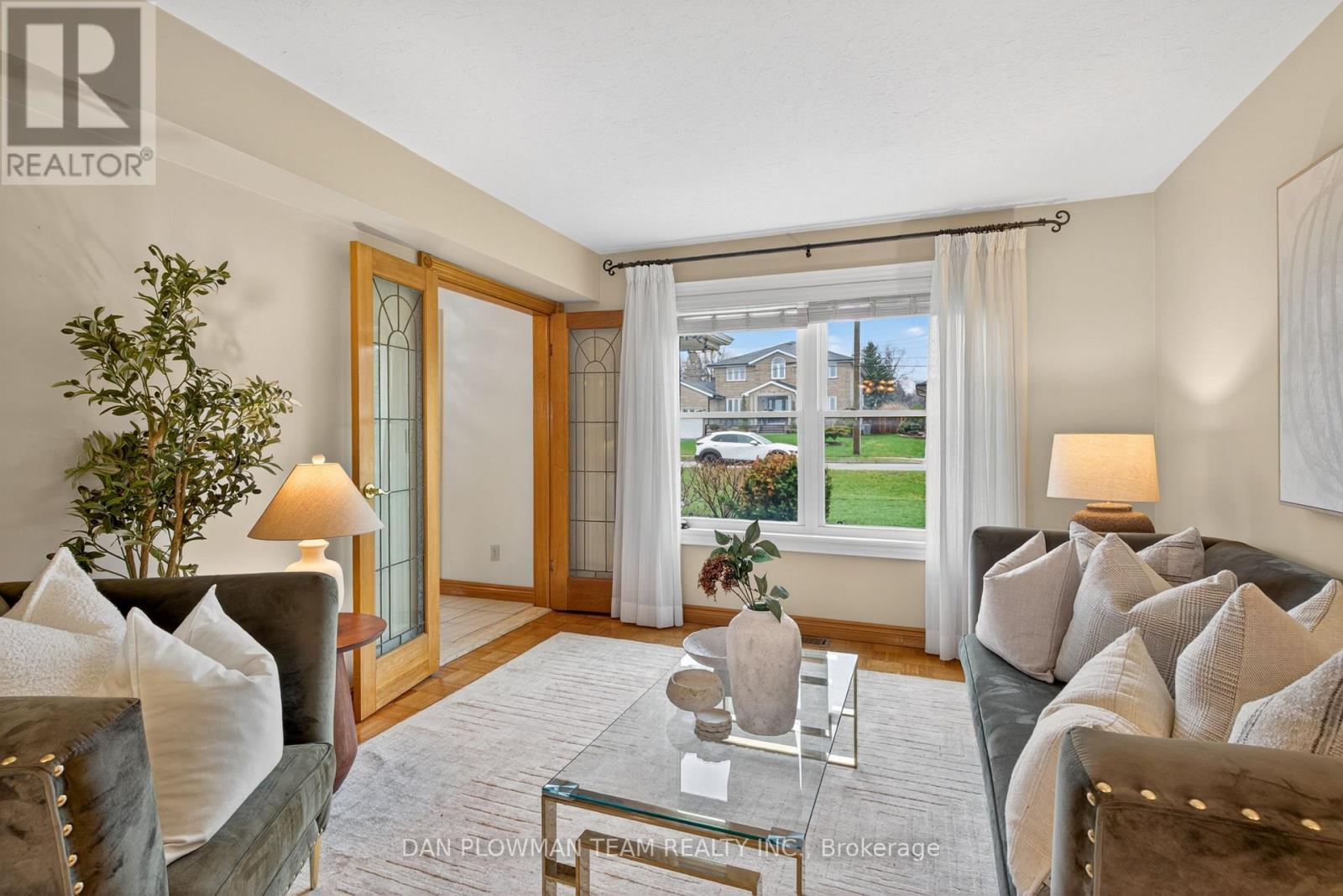 357 Powell Road, Whitby, ON - Indoor