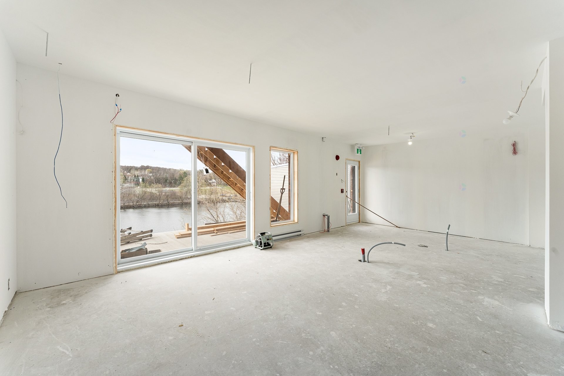 Intérieur - 100-46 Rue Principale E., Magog, QC - Indoor Photo Showing Other Room