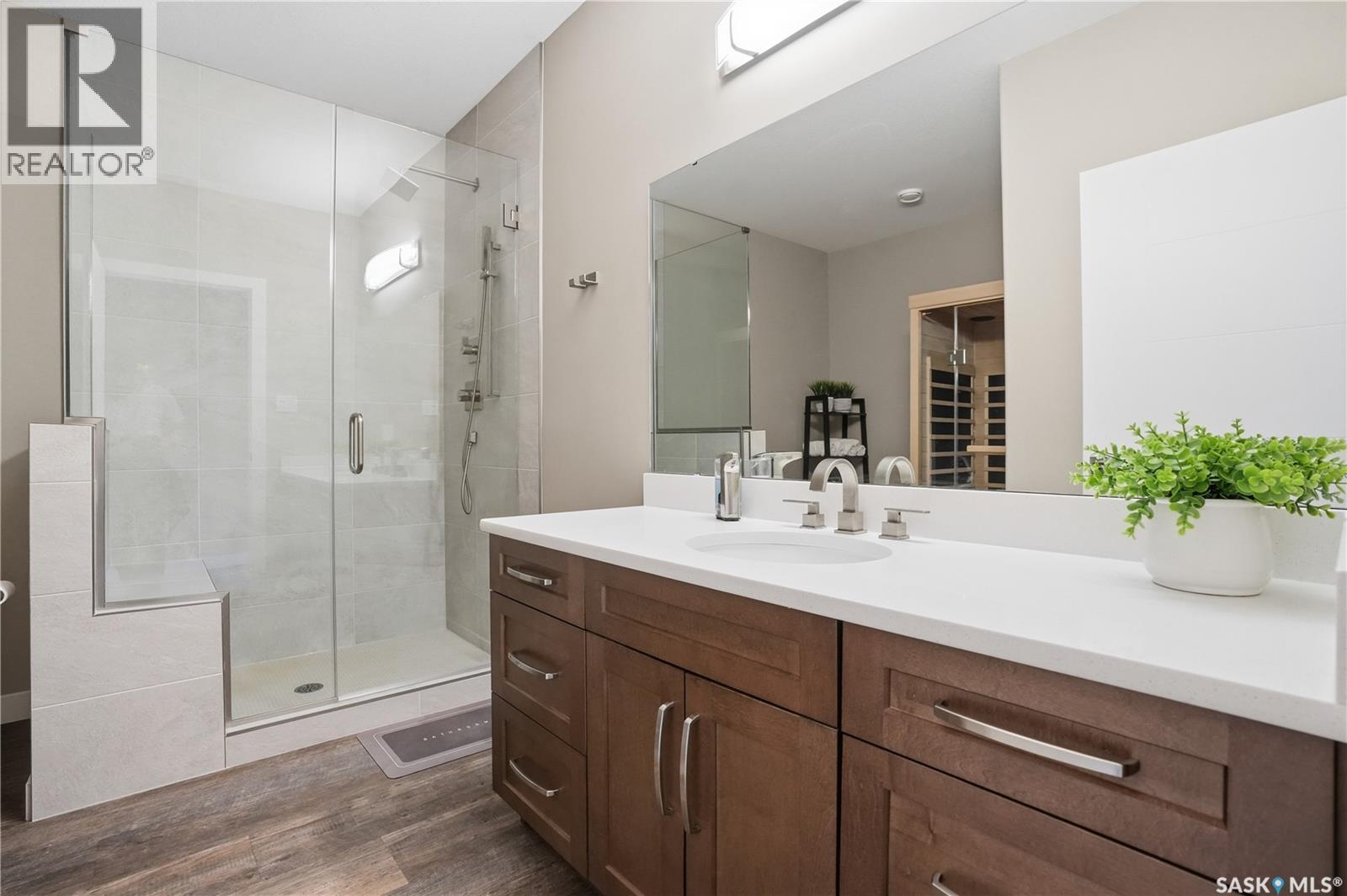 4264 Elderberry Crescent E, Regina, SK - Indoor Photo Showing Bathroom