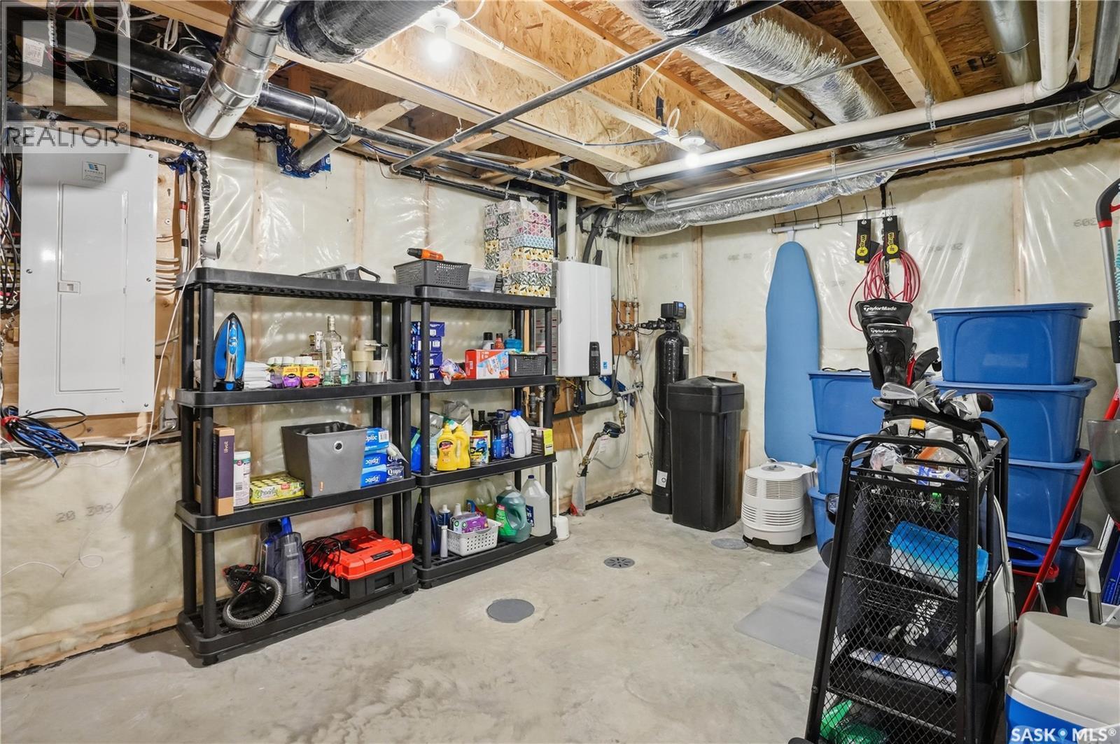 4264 Elderberry Crescent E, Regina, SK - Indoor Photo Showing Basement