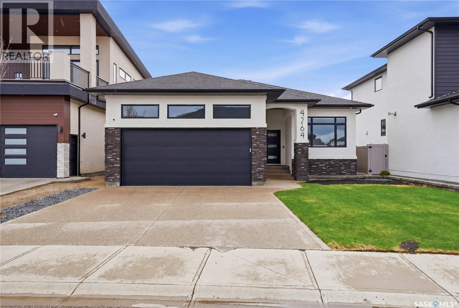 4264 Elderberry Crescent E, Regina, SK - Outdoor With Facade