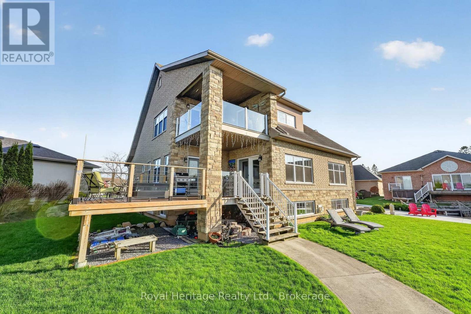 32 Edgewater Drive, Brighton, ON - Outdoor With Deck Patio Veranda