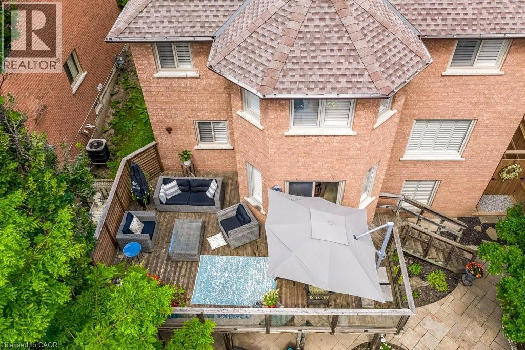2080 Mckerlie Crescent, Burlington, ON - Outdoor With Exterior