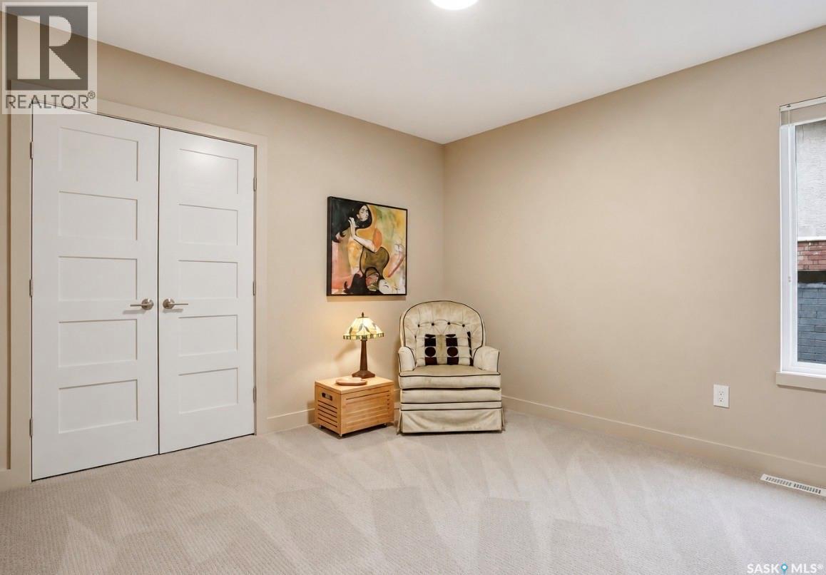 1212 Broadway Avenue E, Saskatoon, SK - Indoor Photo Showing Other Room