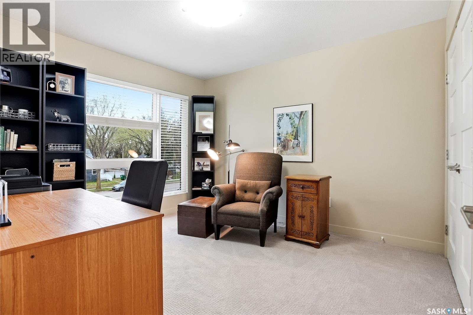 1212 Broadway Avenue E, Saskatoon, SK - Indoor