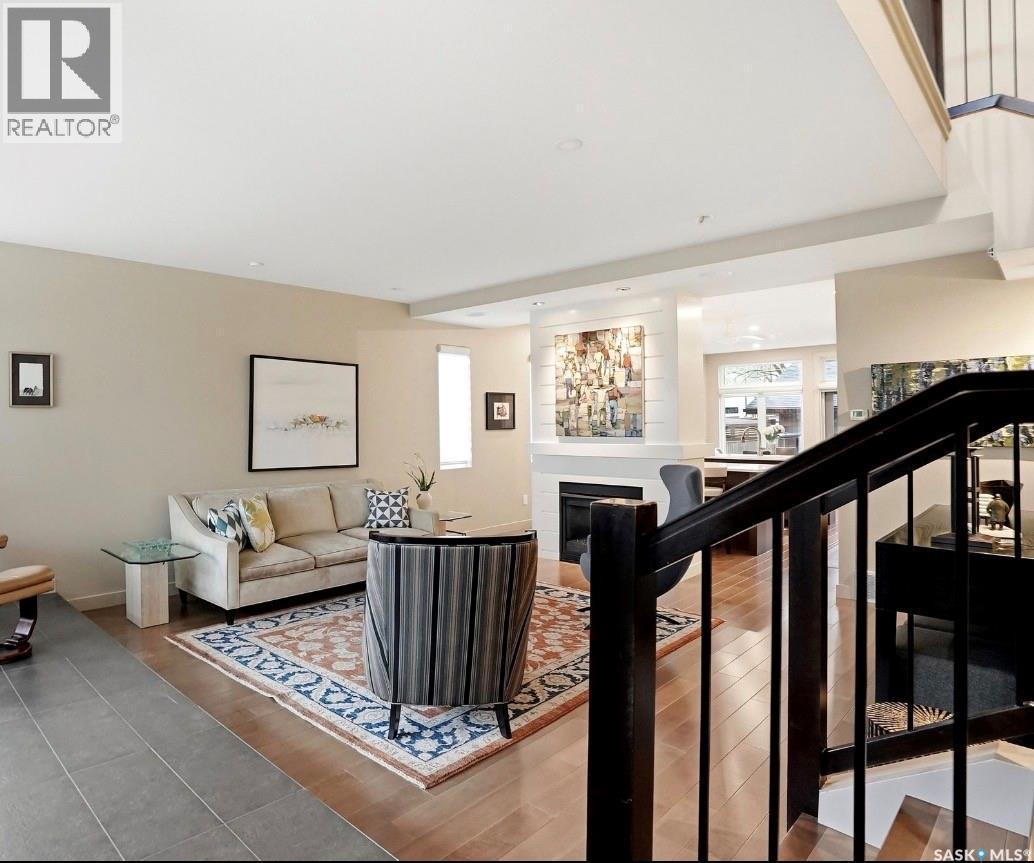 1212 Broadway Avenue E, Saskatoon, SK - Indoor Photo Showing Other Room