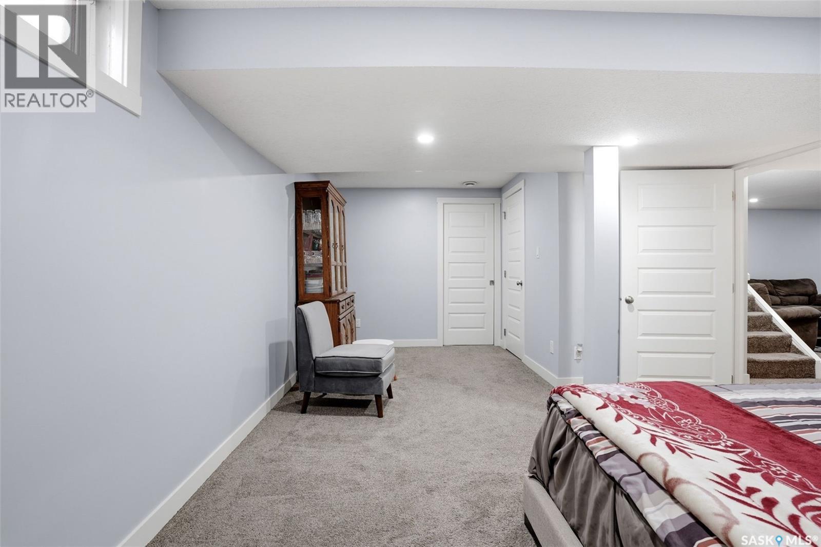 14 Diamond Street, Regina, SK - Indoor Photo Showing Bedroom