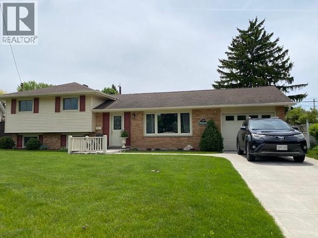 875 Champlain Road, Sarnia, ON - Outdoor With Facade