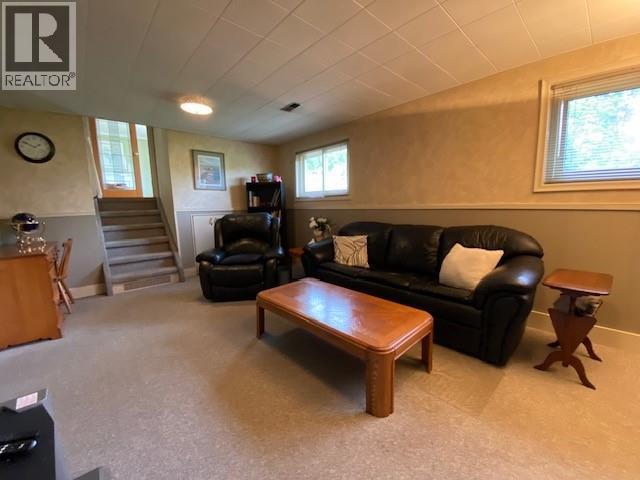 875 Champlain Road, Sarnia, ON - Indoor