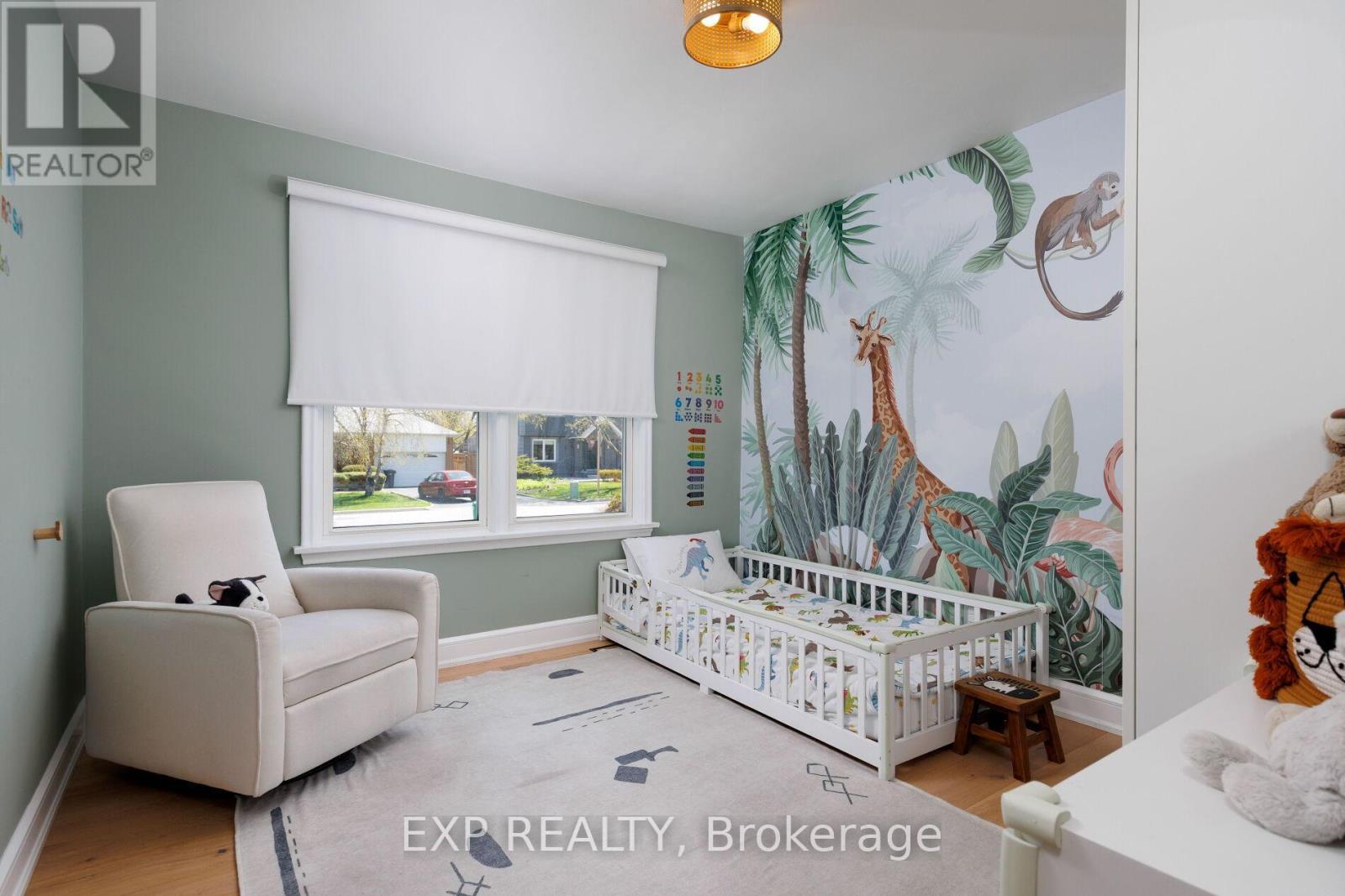 1761 Coram Crescent, Mississauga, ON - Indoor Photo Showing Bedroom