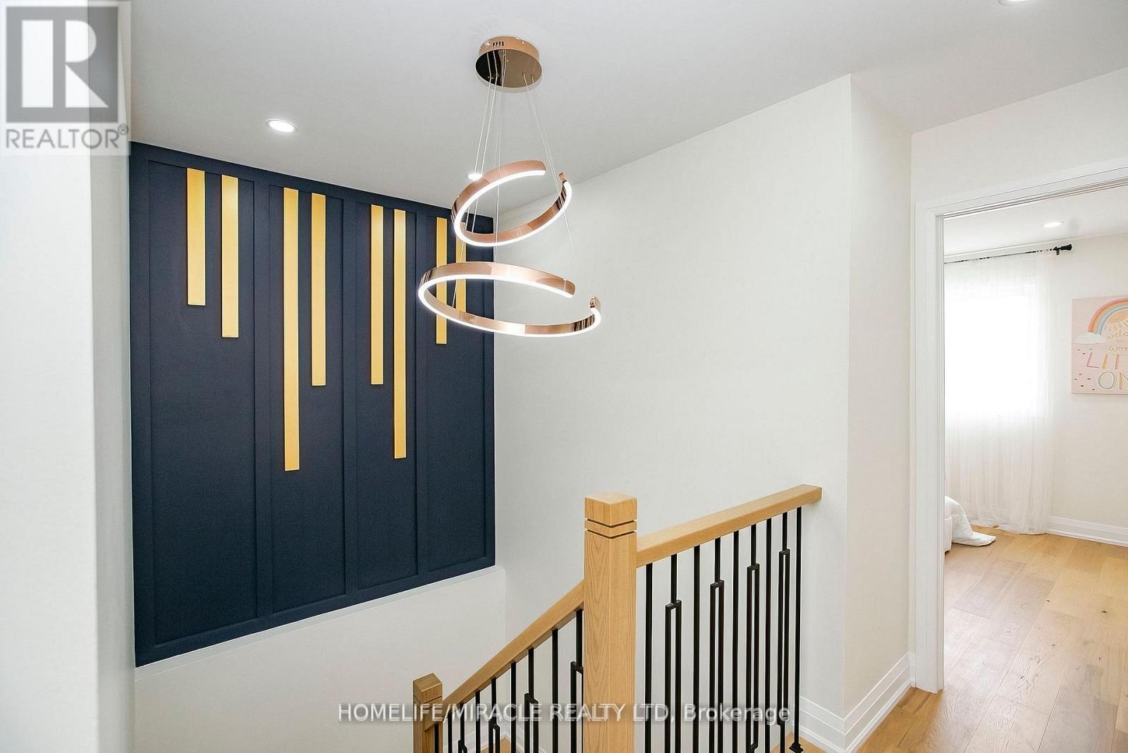52 Foxacre Row, Brampton, ON - Indoor Photo Showing Other Room