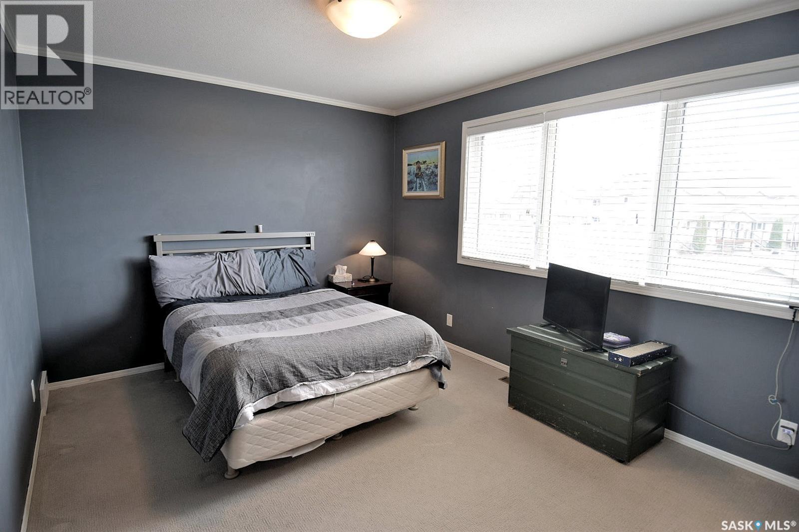 102 1022 Hampton Circle, Saskatoon, SK - Indoor Photo Showing Bedroom