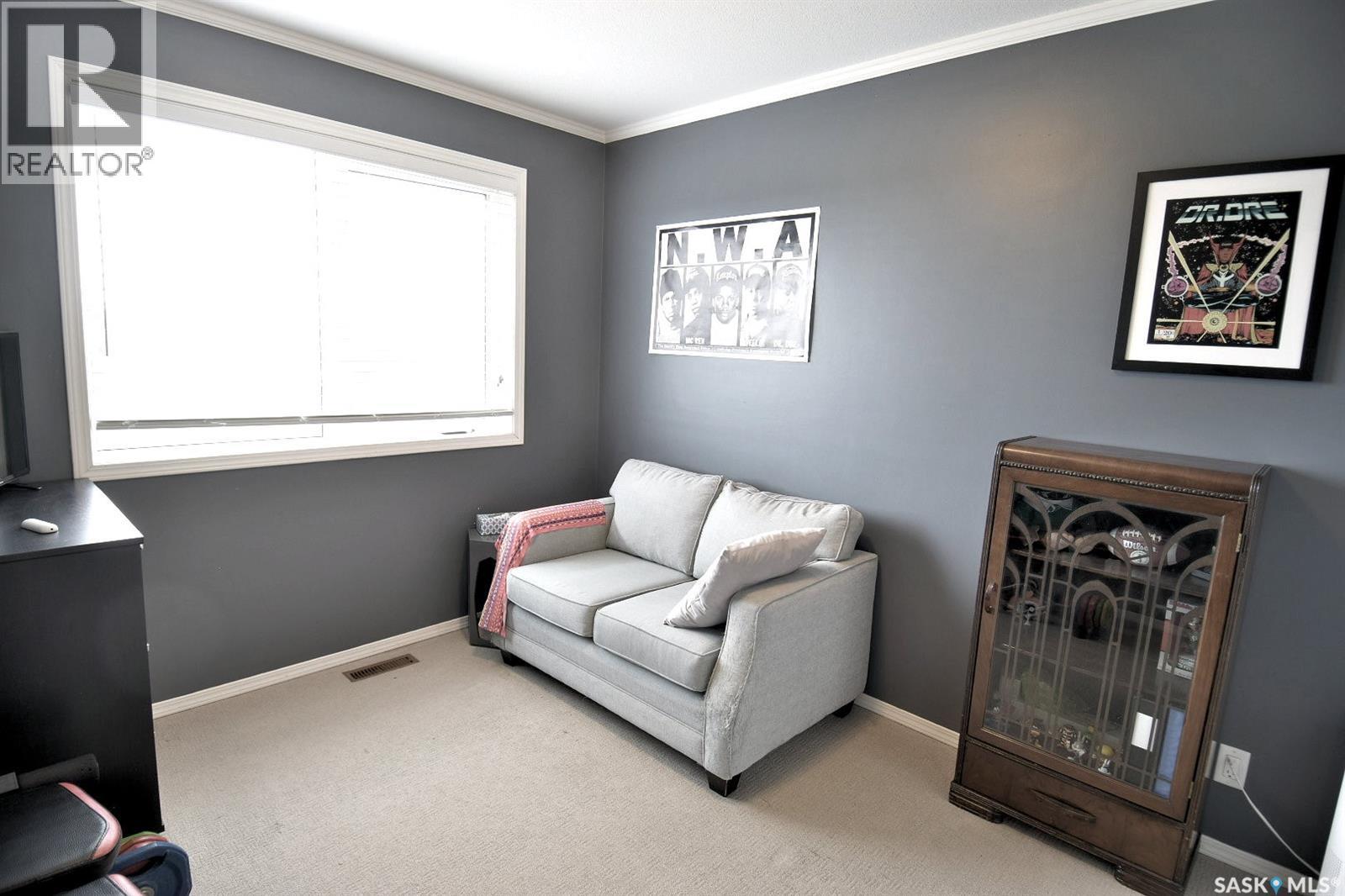 102 1022 Hampton Circle, Saskatoon, SK - Indoor