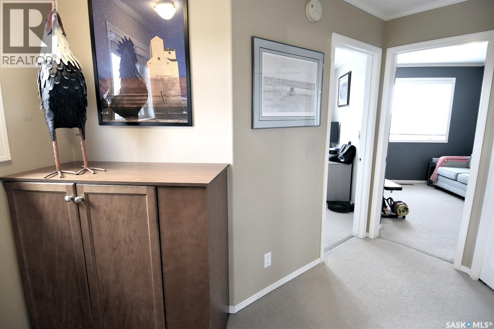 102 1022 Hampton Circle, Saskatoon, SK - Indoor Photo Showing Other Room